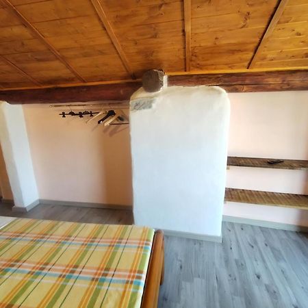 Bed and Breakfast casa tarcisio Faggeto Lario Exterior foto